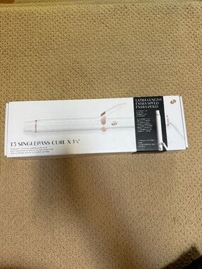 T3 SinglePass Curl X 1.25" Professional Curling Iron - White & Rose Gold - NIB